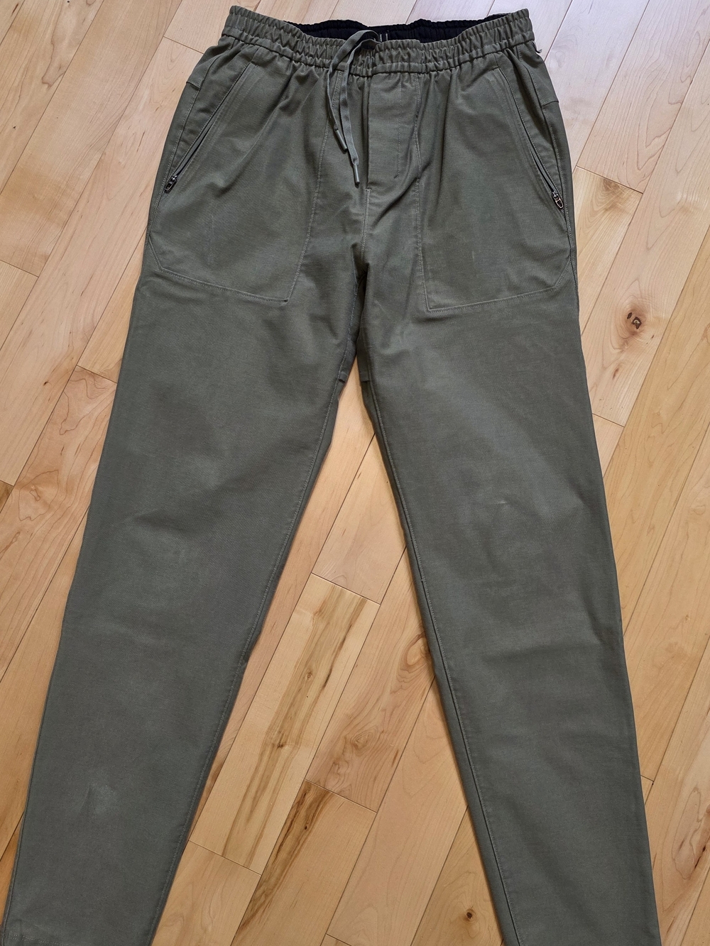 Men's Lululemon  Olive Green Drawstring Pants